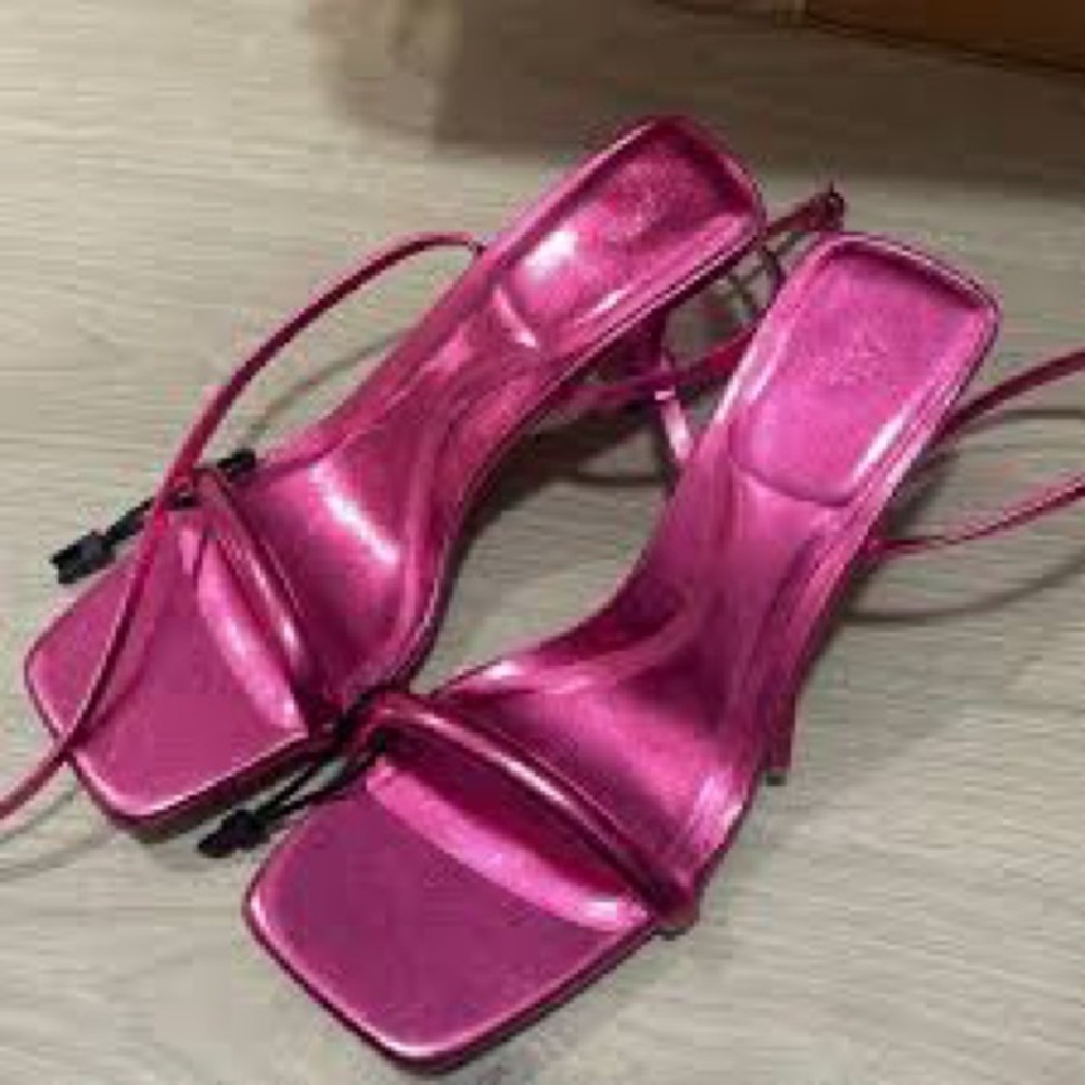 Zara NWT Strappy Pink Sandals Size 40 9